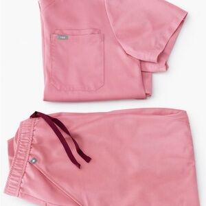 Figs Men's Scrub Set in Dusty Pink